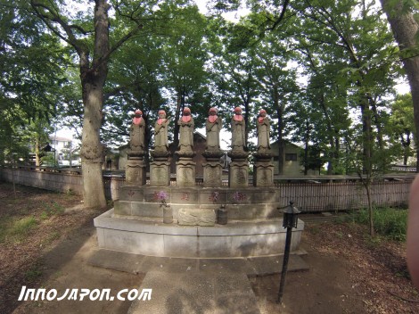 Statues bouddhistes DCIM100GOPRO